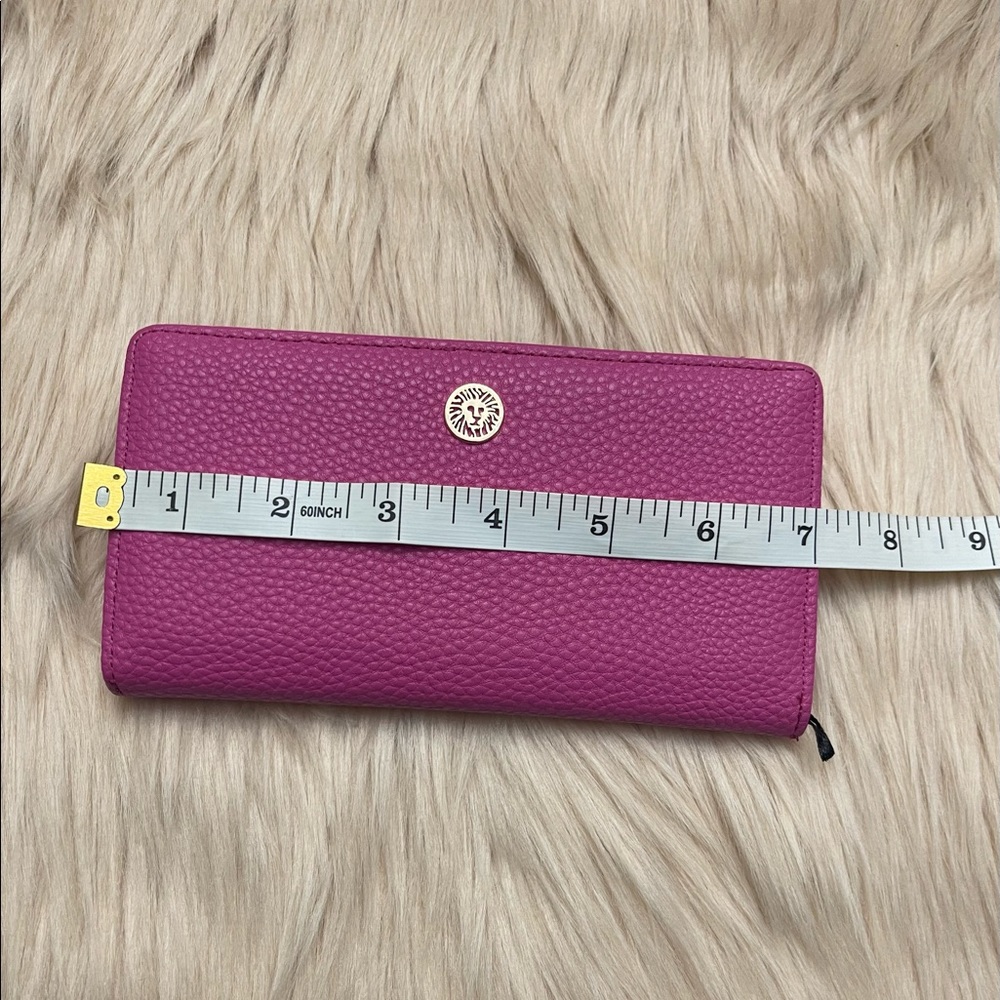 Wallet - Picture 3 of 9